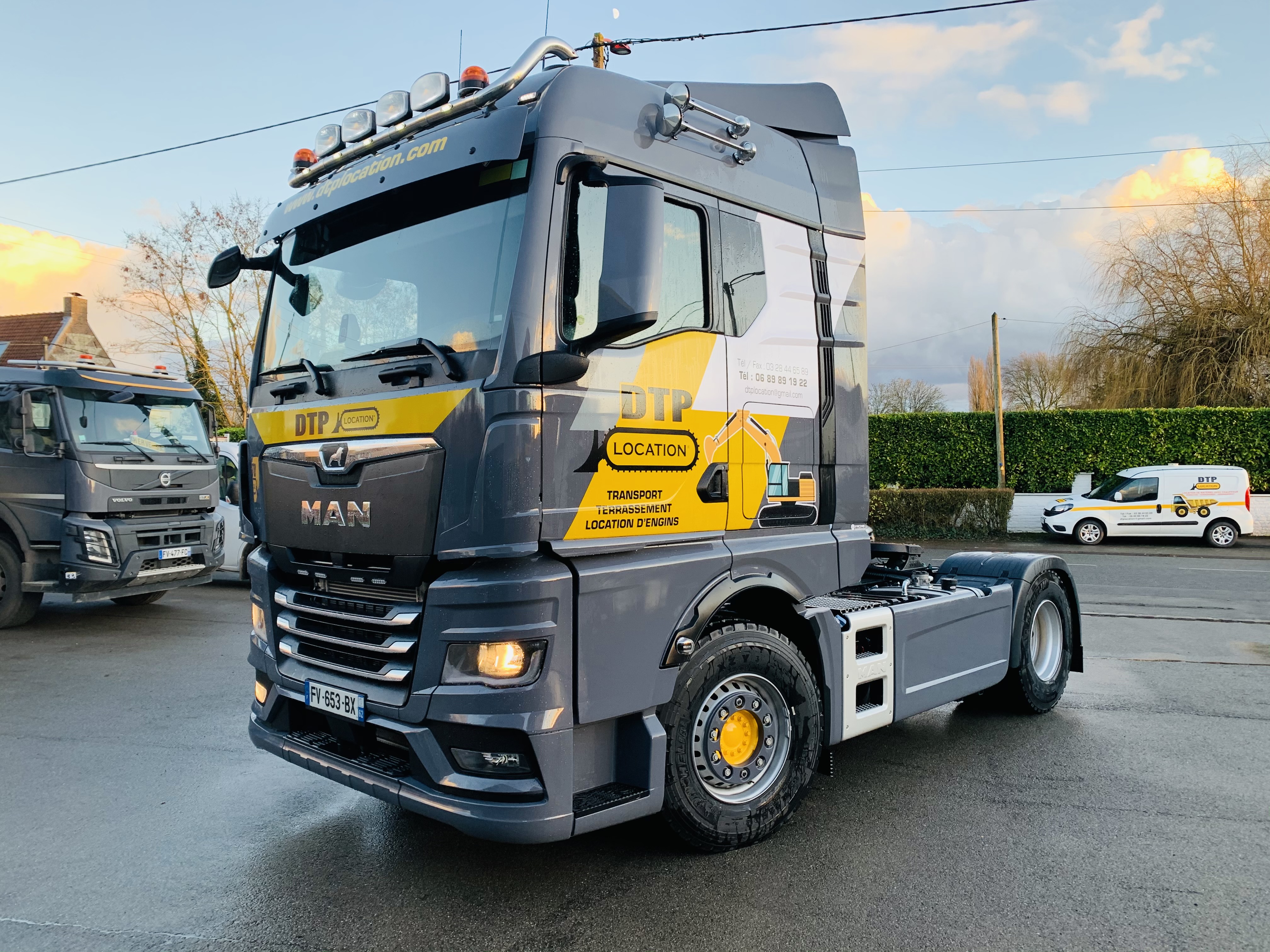 <div>Tracteur routier&nbsp;</div>